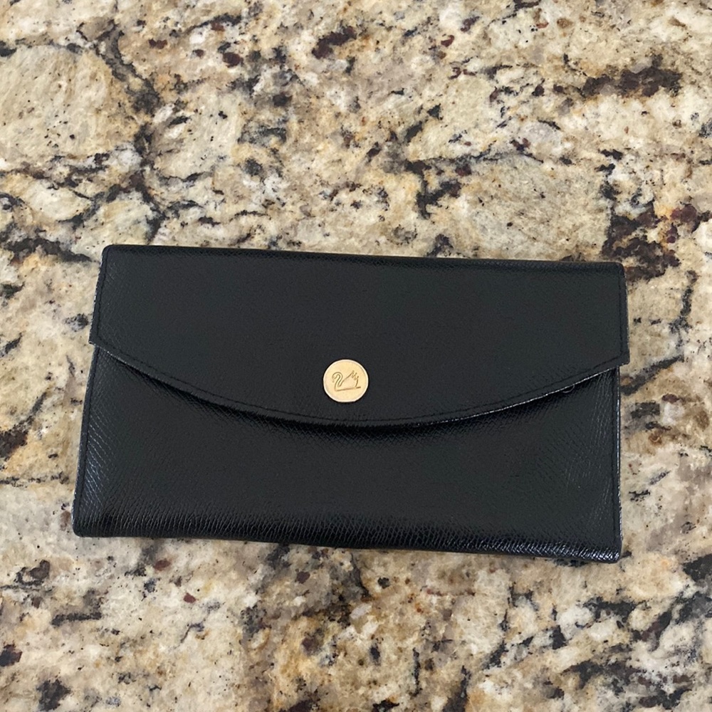 Black wallet